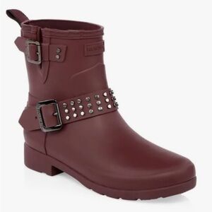 NWOT Hunter Rain Boots Burgundy SIZE 6
